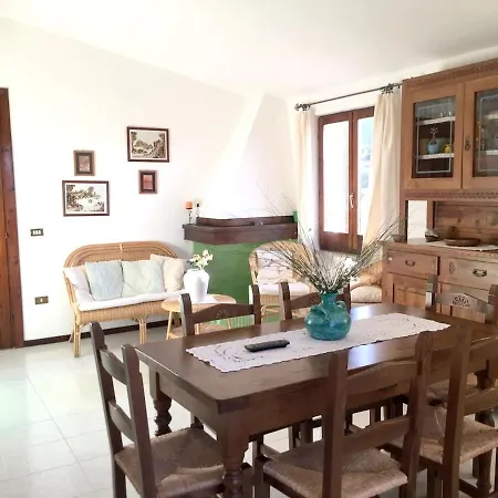 Comfortable In Suaredda, 80 Sqm, View * San Teodoro (Sardinia)